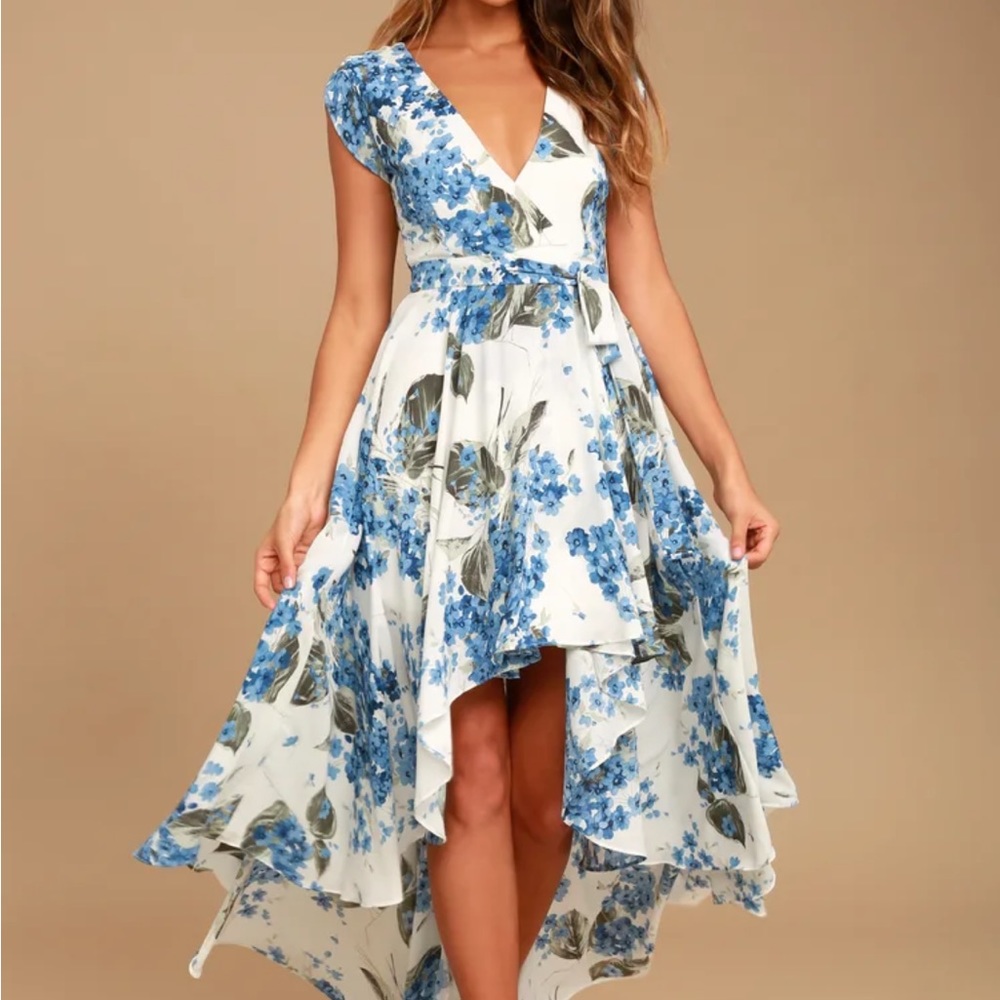 Size S. (I usually wear a size 4-6)